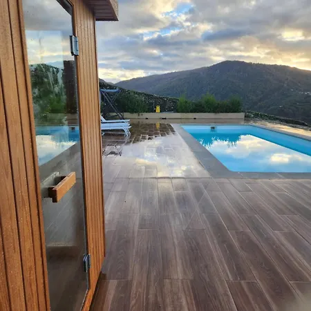 Miradores Do Sil מלון