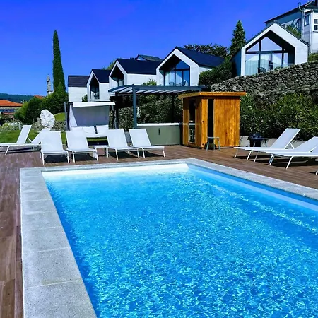 מלון Miradores Do Sil Cristosende